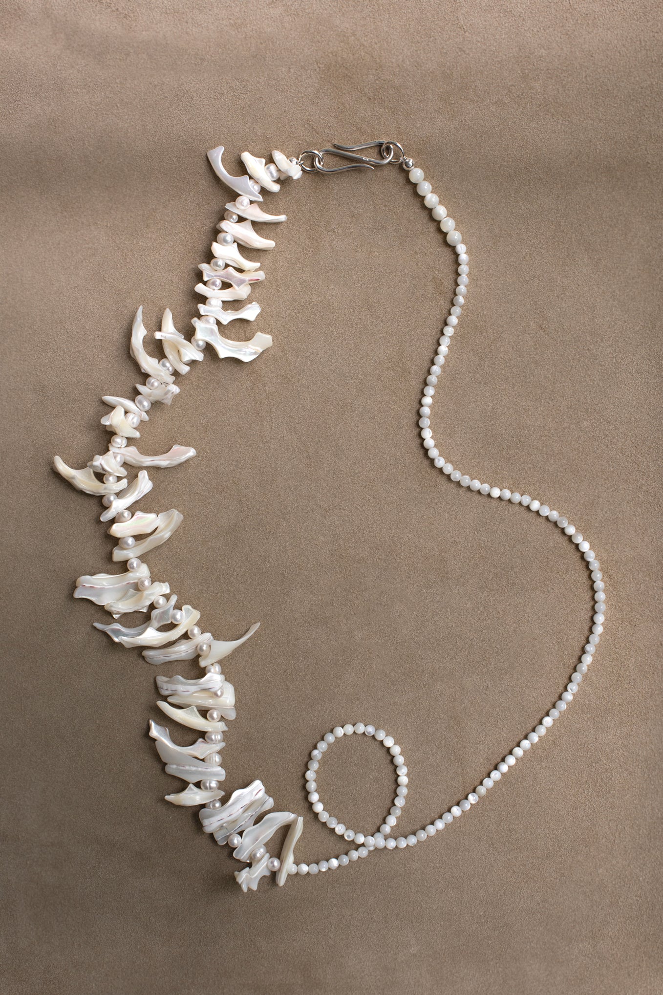 FISH BONE MOTHER OF PEARL NECKLACE