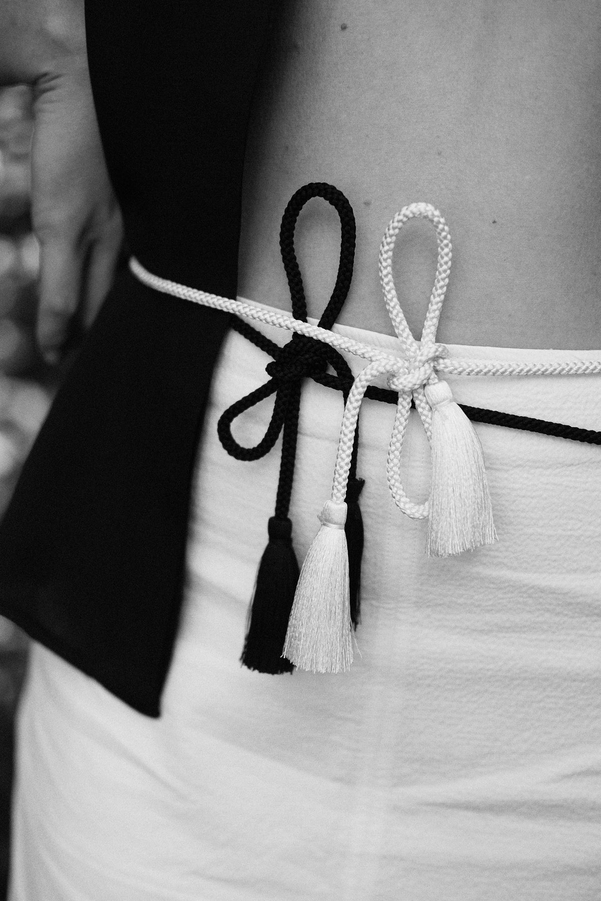 TOTEM PENDANT .01 - IVORY TASSEL SILK