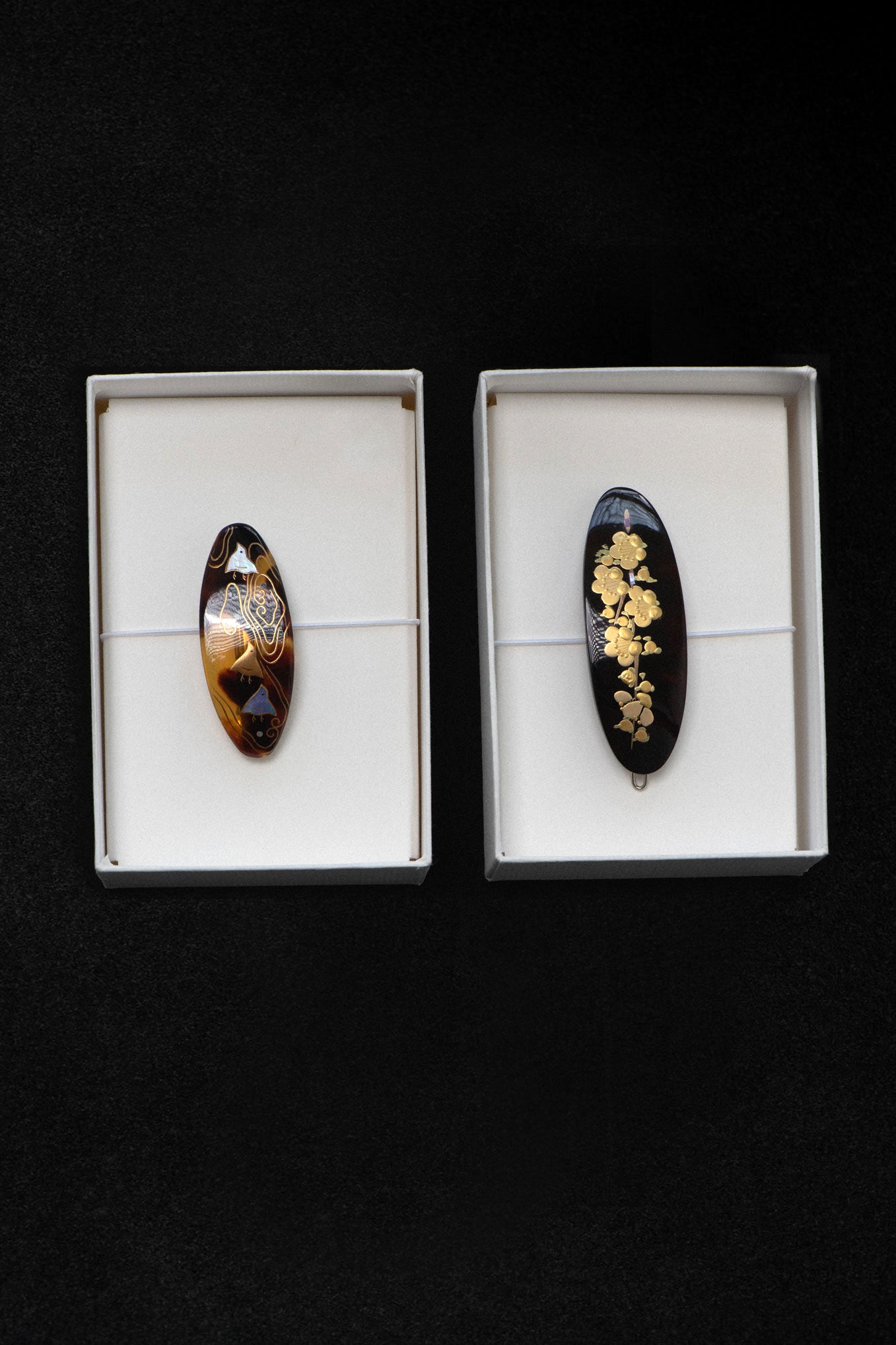 JAPAN EDIT — TSUBAKI GOLD LEAF HAIR CLIP .02