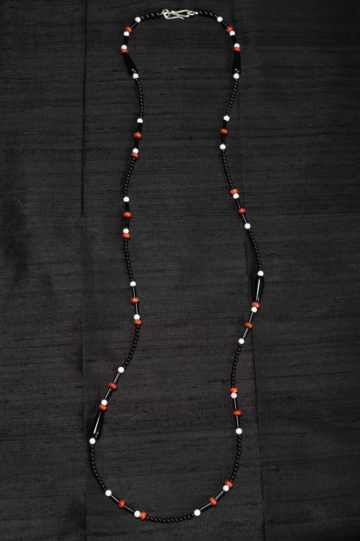 TOTEM NECKLACE .01 - ONYX & JASPER