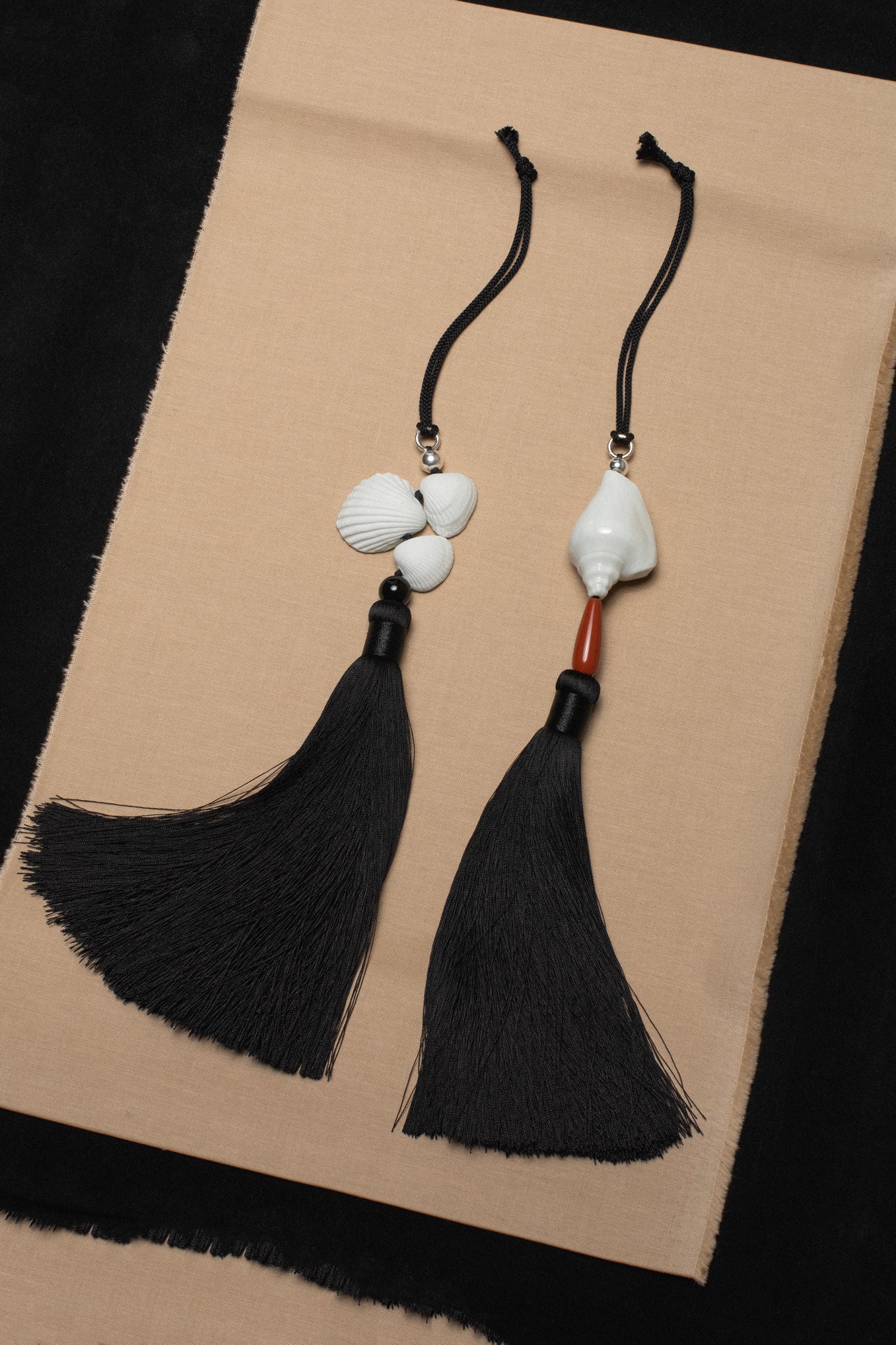 MANÀ x CARINA NICKLAS SHELL TASSEL BAG CHARM .01
