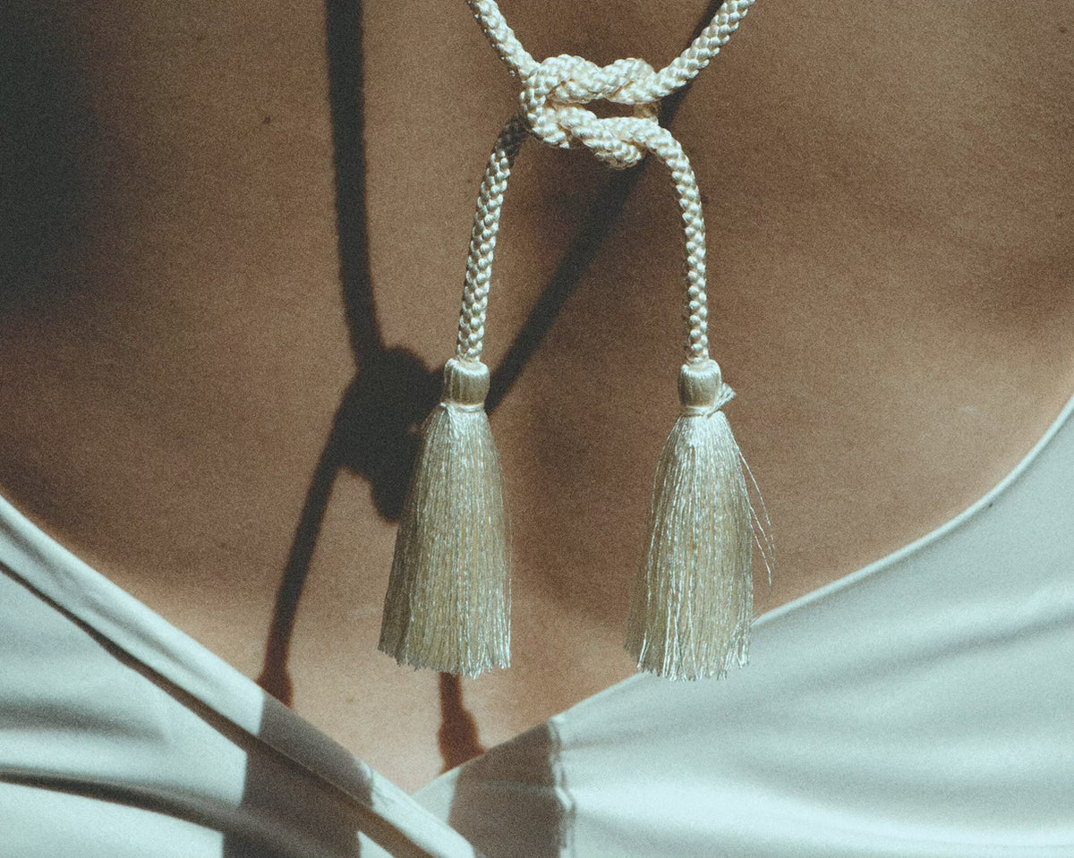 TOTEM PENDANT .02 - TASSEL SILK