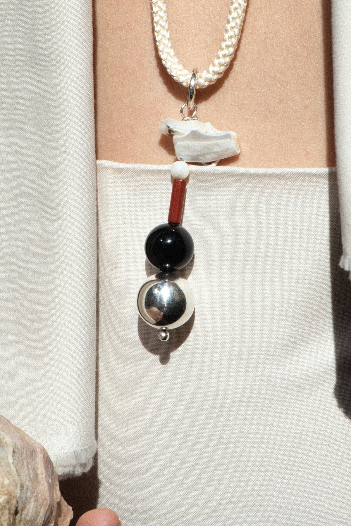TOTEM PENDANT .02 - TASSEL SILK