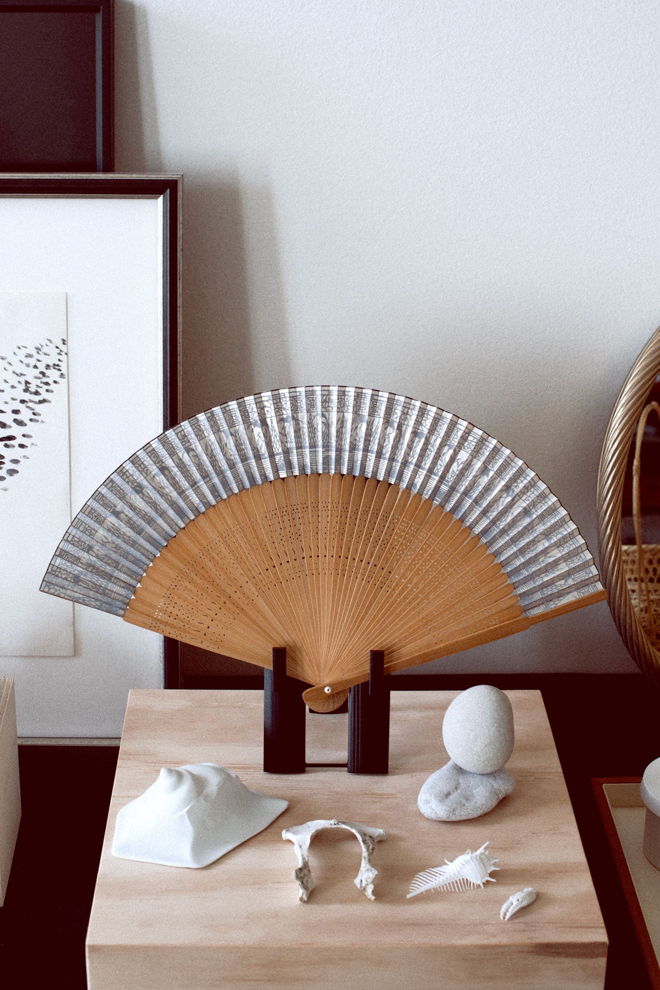 JAPAN EDIT — SUMMER SENSU - FOLDING FAN .01