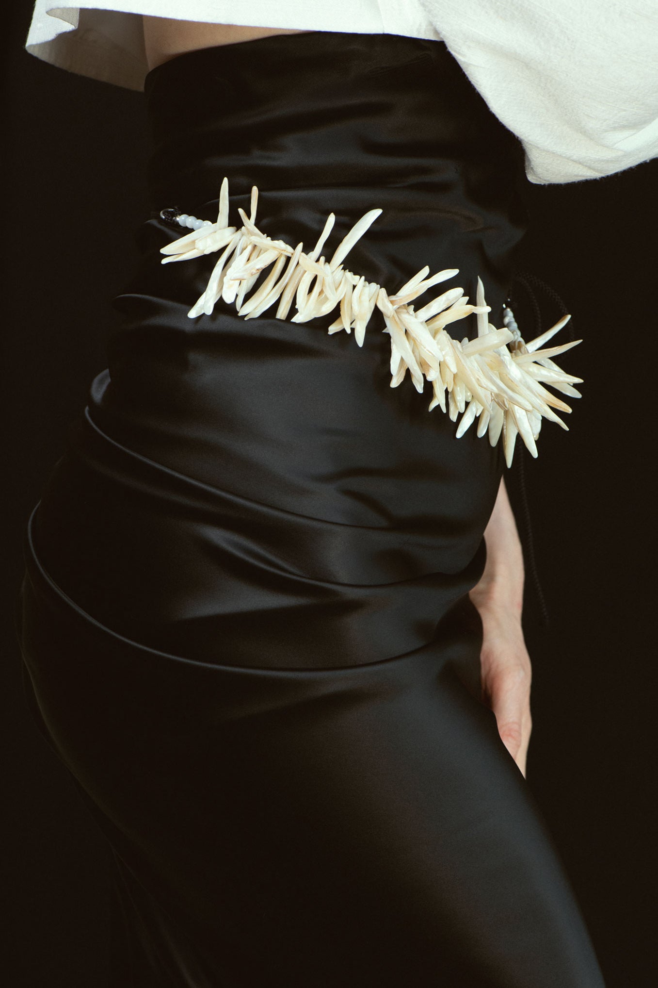 MOTHER OF PEARL TOTEMIC BELT .01